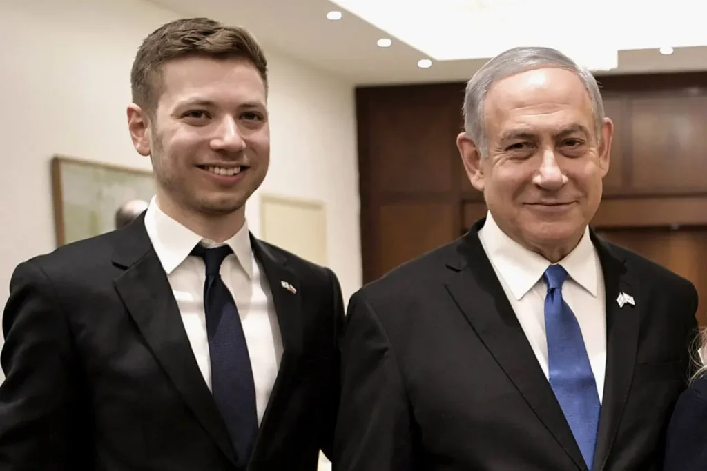 Remained hidden in Miami, Netanyahu’s son under fire from criticism from Israeli soldiers!