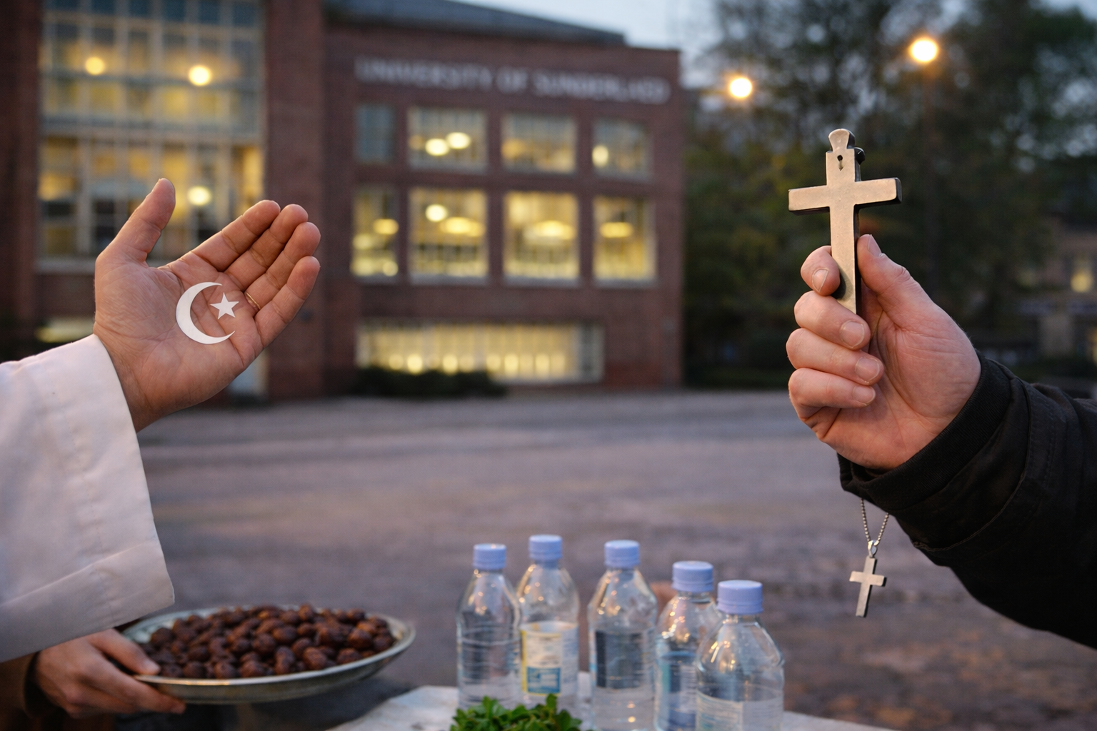 In Sunderland, northeast England, Christians and Muslims fast together “in solidarity”
